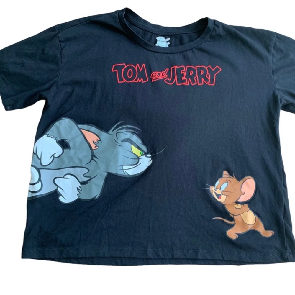 * Tom and Jerry large Junior crop top